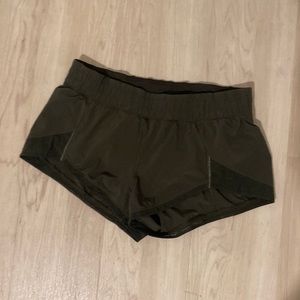 Lululemon running shorts green size 8